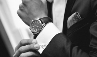 男士应如何选择适合自己的手表 男士应如何选择适合自己的手表呢